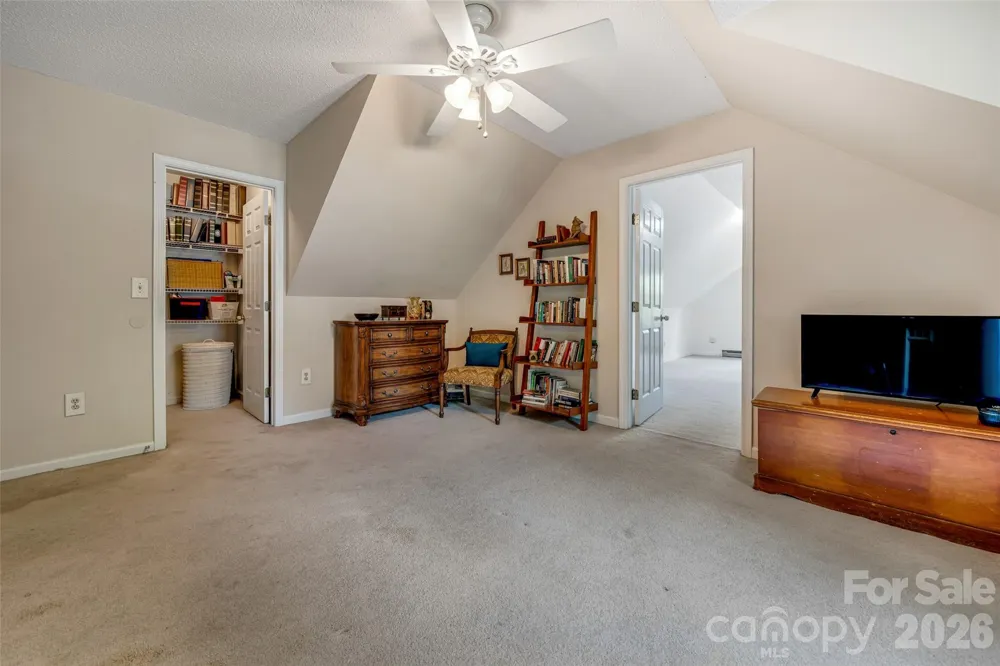 18 Tarragon Place Flat Rock, NC 28731