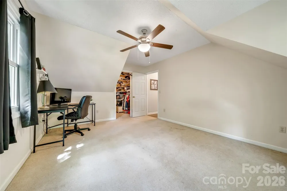 18 Tarragon Place Flat Rock, NC 28731
