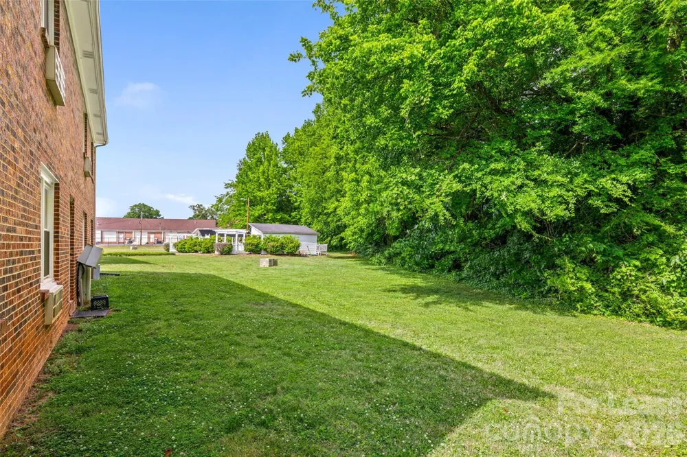 113 Stroupe Road #E Gastonia, NC 28056