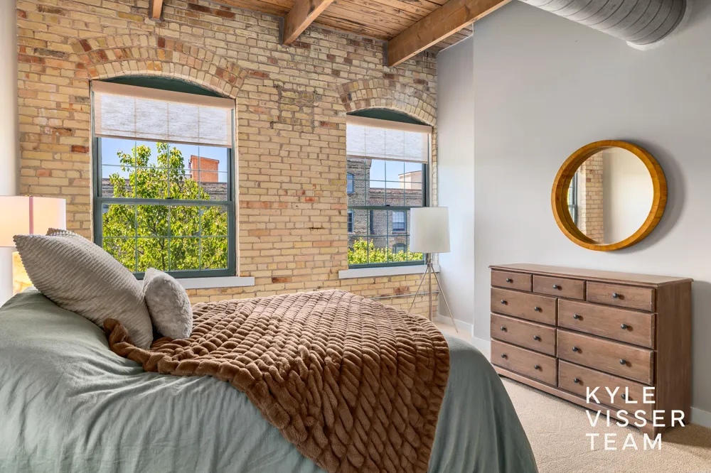 940 Monroe Avenue NW #503 Grand Rapids, MI 49503