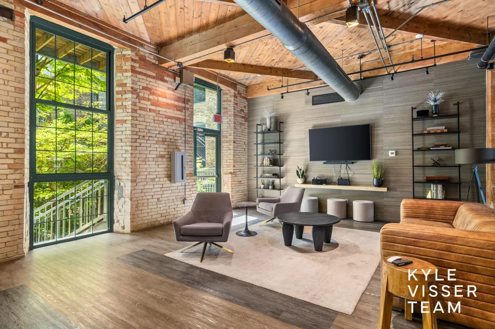 940 Monroe Avenue NW #503 Grand Rapids, MI 49503