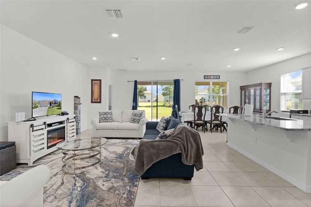 5092 STOKES WAY Wildwood, FL 34785