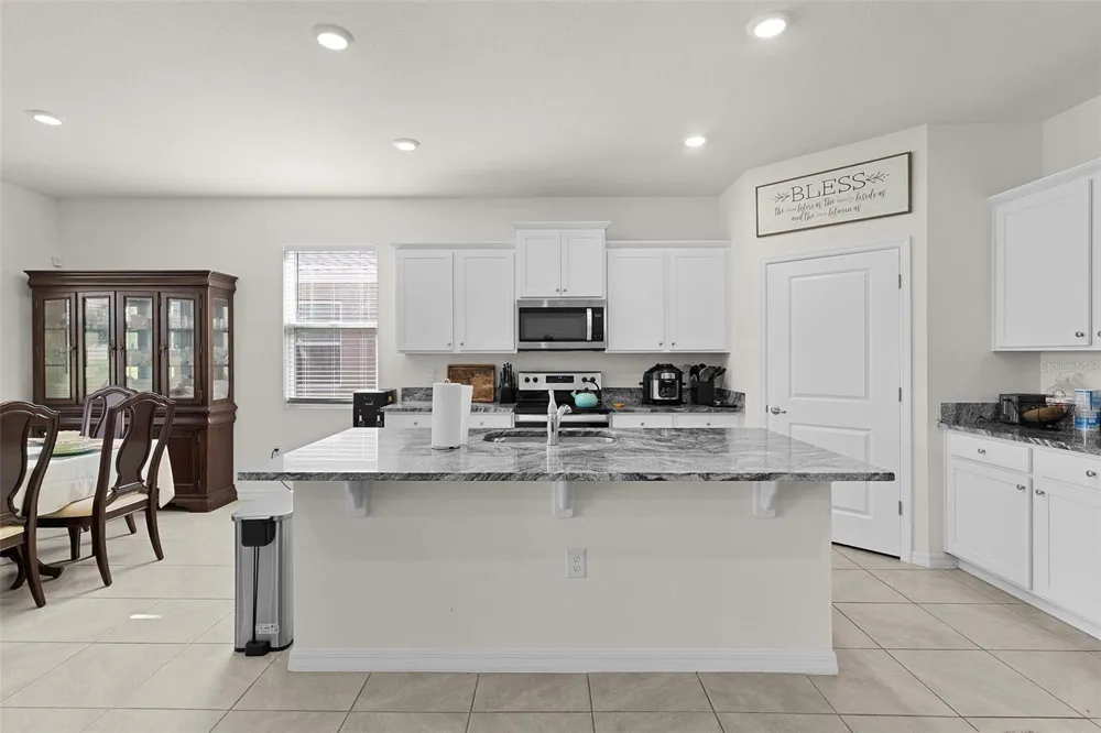 5092 STOKES WAY Wildwood, FL 34785
