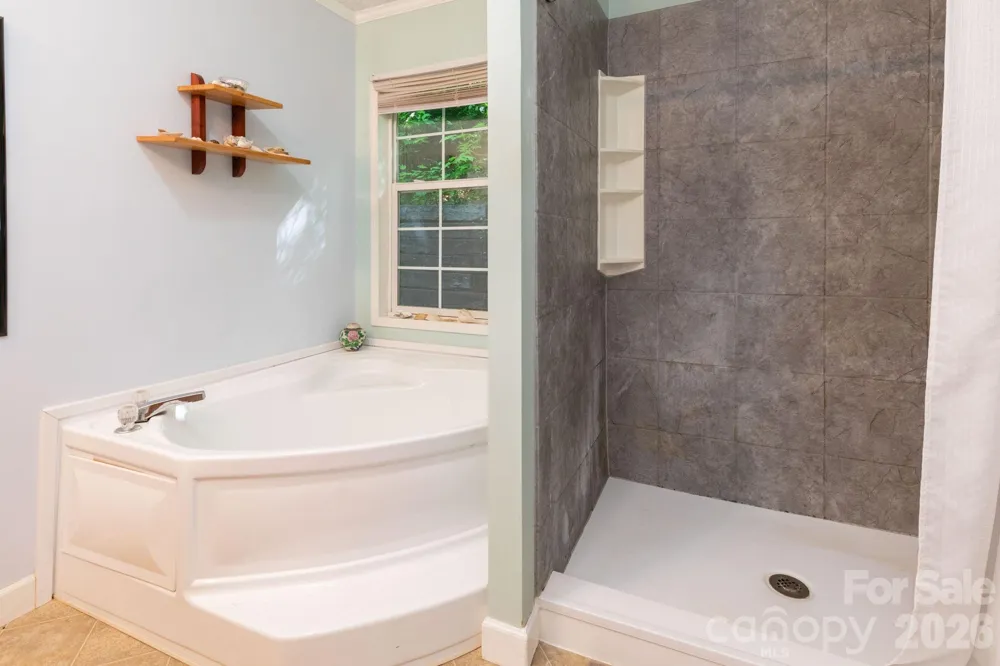 159 Marcellina Drive Fairview, NC 28730