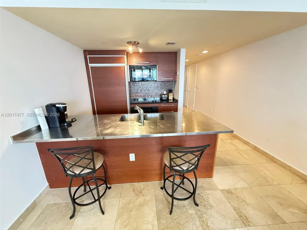 1850 S Ocean Dr #2909 Hallandale Beach, FL 33009