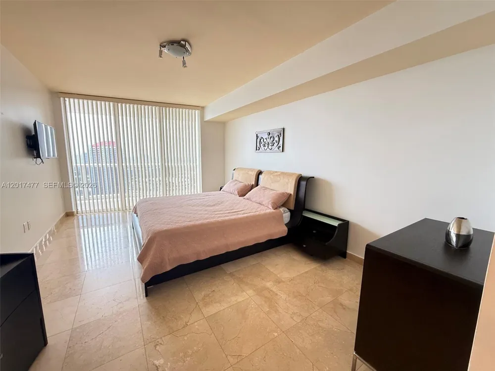 1850 S Ocean Dr #2909 Hallandale Beach, FL 33009