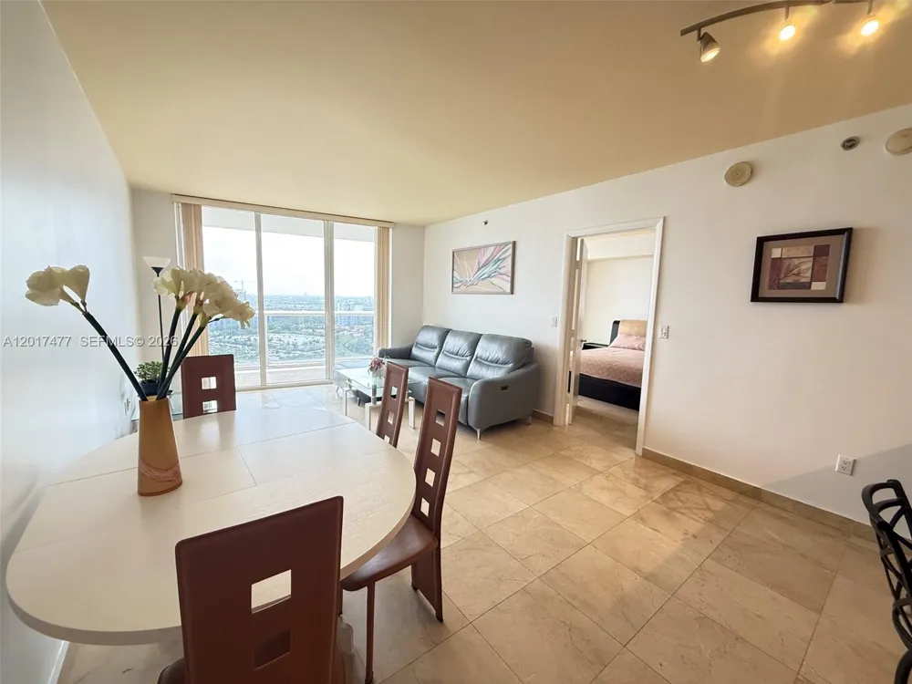 1850 S Ocean Dr #2909 Hallandale Beach, FL 33009