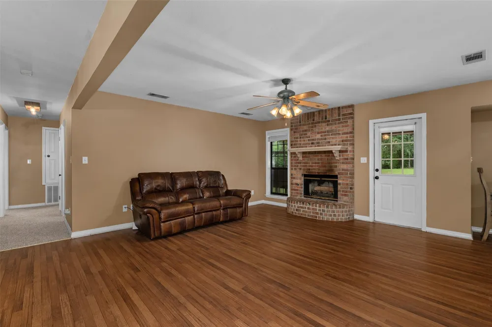 9720 Locust Hill Greenwood, LA 71033