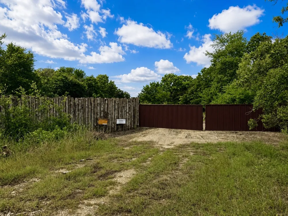 103 Fcr #519 Fairfield, TX 75840