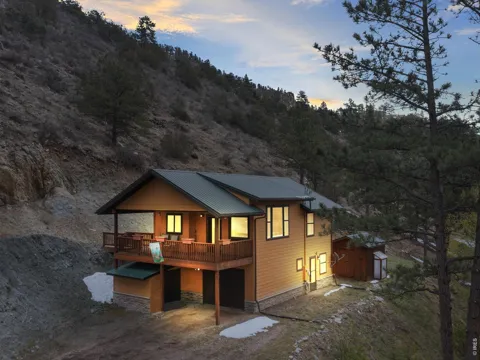 1002 Streamside Drive