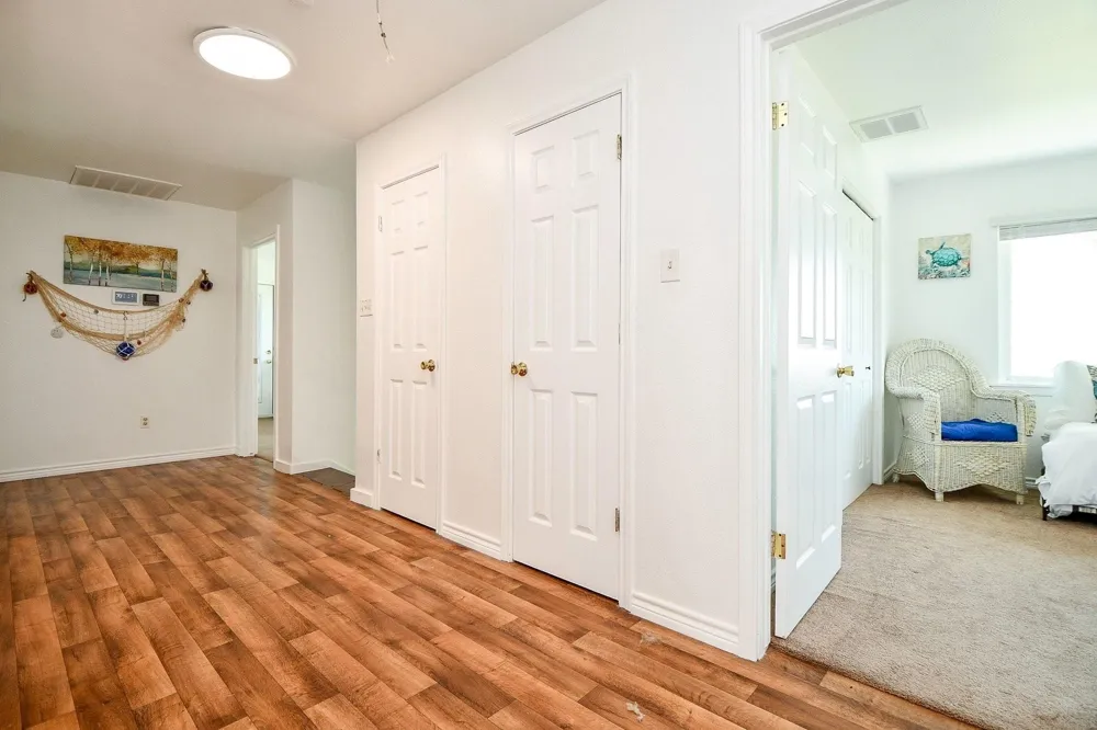 204 S Bay Boulevard Palacios, TX 77465