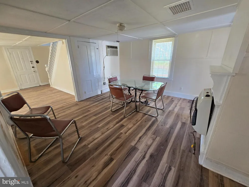 2902 BYRDTOWN ROAD Crisfield, MD 21817