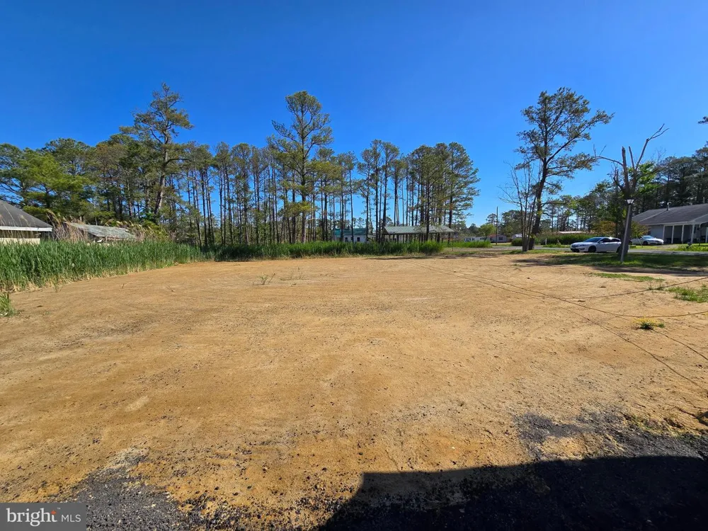 2902 BYRDTOWN ROAD Crisfield, MD 21817