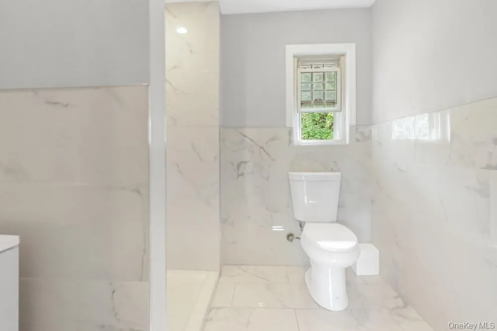 6 Bush Avenue Newburgh, NY 12550