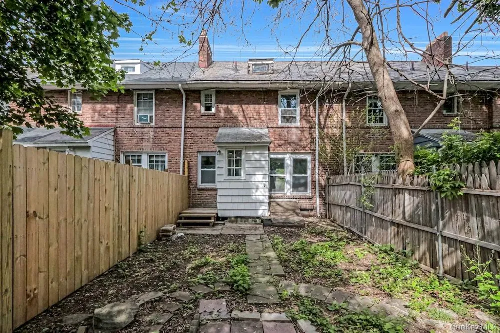 6 Bush Avenue Newburgh, NY 12550
