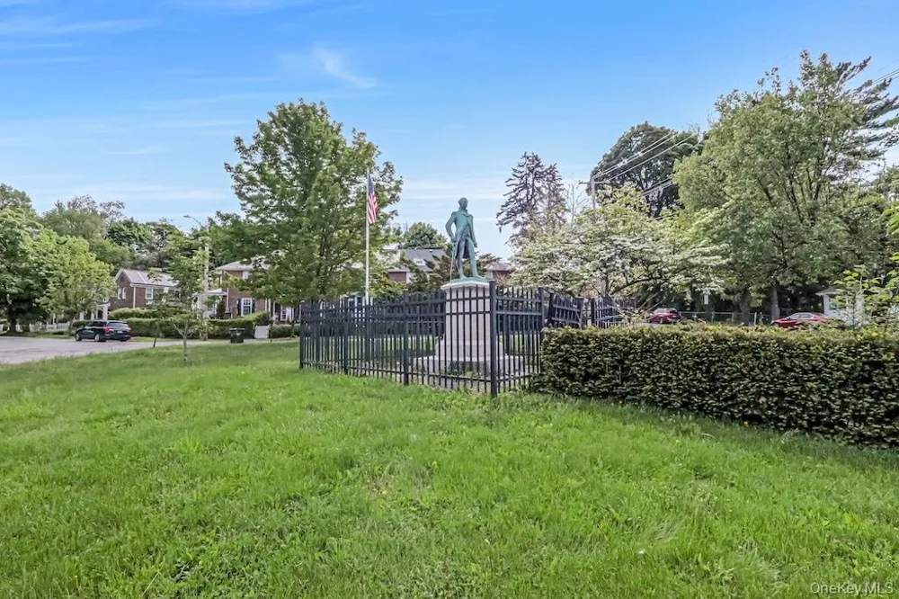 6 Bush Avenue Newburgh, NY 12550