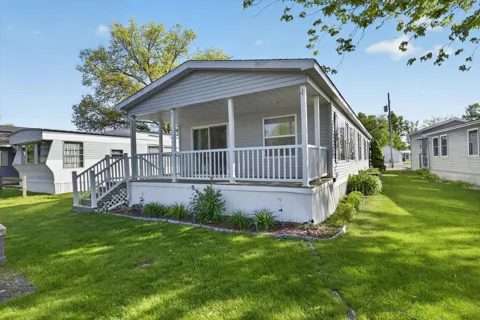 563 Willow Drive