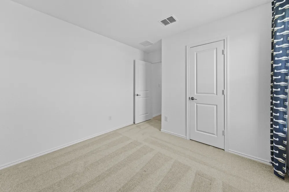 13216 Eastland Drive Mustang Ridge, TX 78610