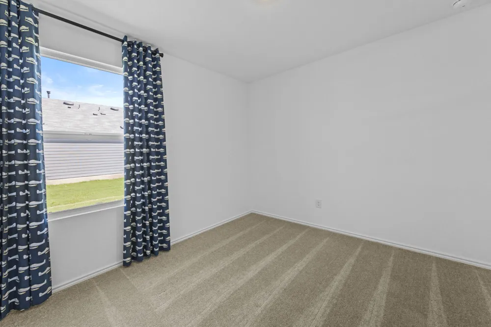 13216 Eastland Drive Mustang Ridge, TX 78610