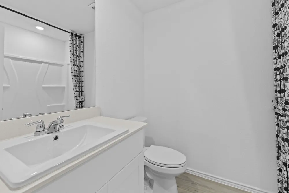 13216 Eastland Drive Mustang Ridge, TX 78610