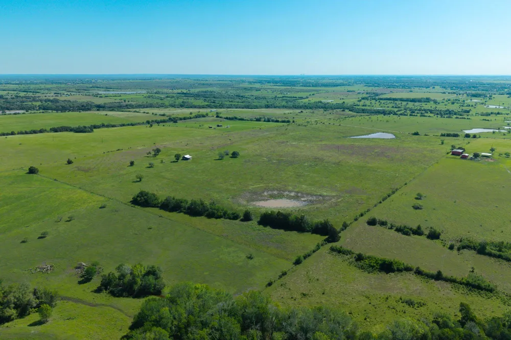 1571 Schulze Road Schulenburg, TX 78956