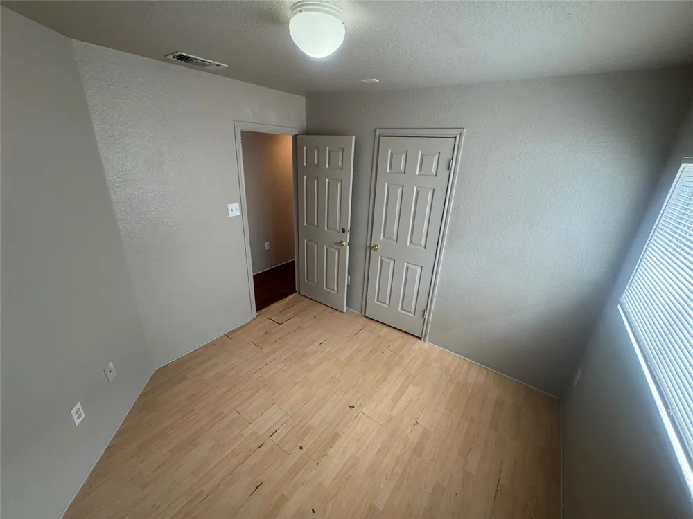 4411 TERRA SUMMIT RD ROAD San Antonio, TX 78233