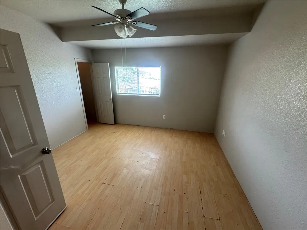 4411 TERRA SUMMIT RD ROAD San Antonio, TX 78233