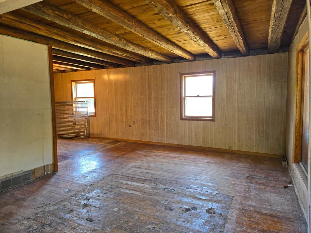 5535 Wahlsten Road Embarrass, MN 55790