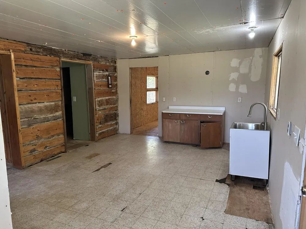 5535 Wahlsten Road Embarrass, MN 55790