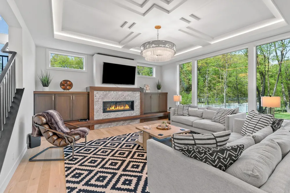 754 Shawnee Woods Road Medina, MN 55340