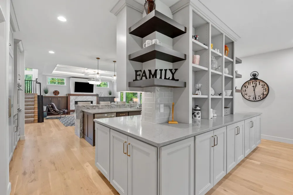 754 Shawnee Woods Road Medina, MN 55340