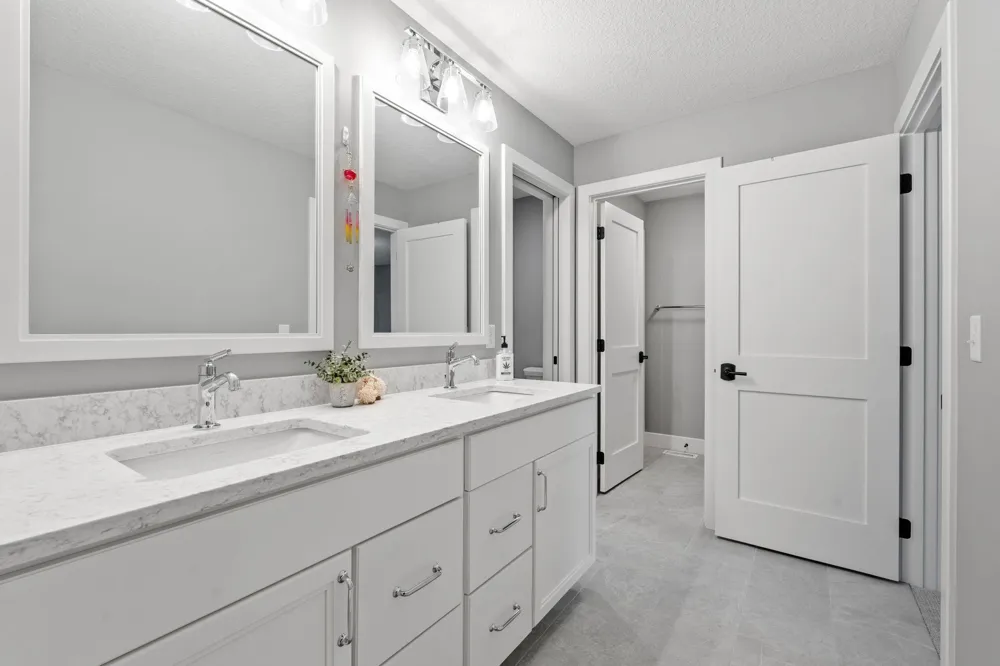 754 Shawnee Woods Road Medina, MN 55340