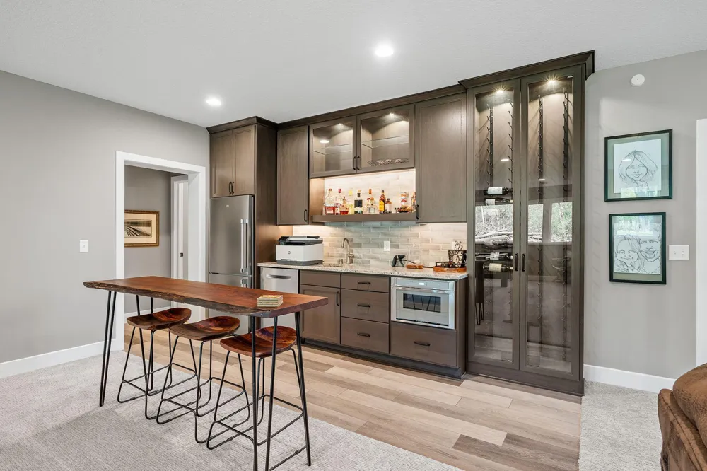 754 Shawnee Woods Road Medina, MN 55340