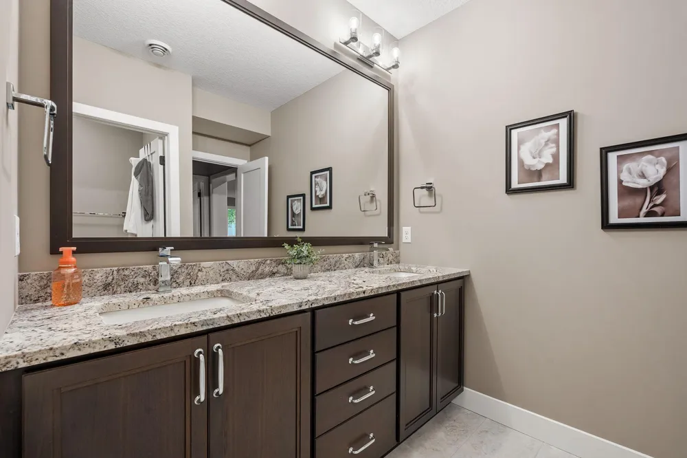 754 Shawnee Woods Road Medina, MN 55340