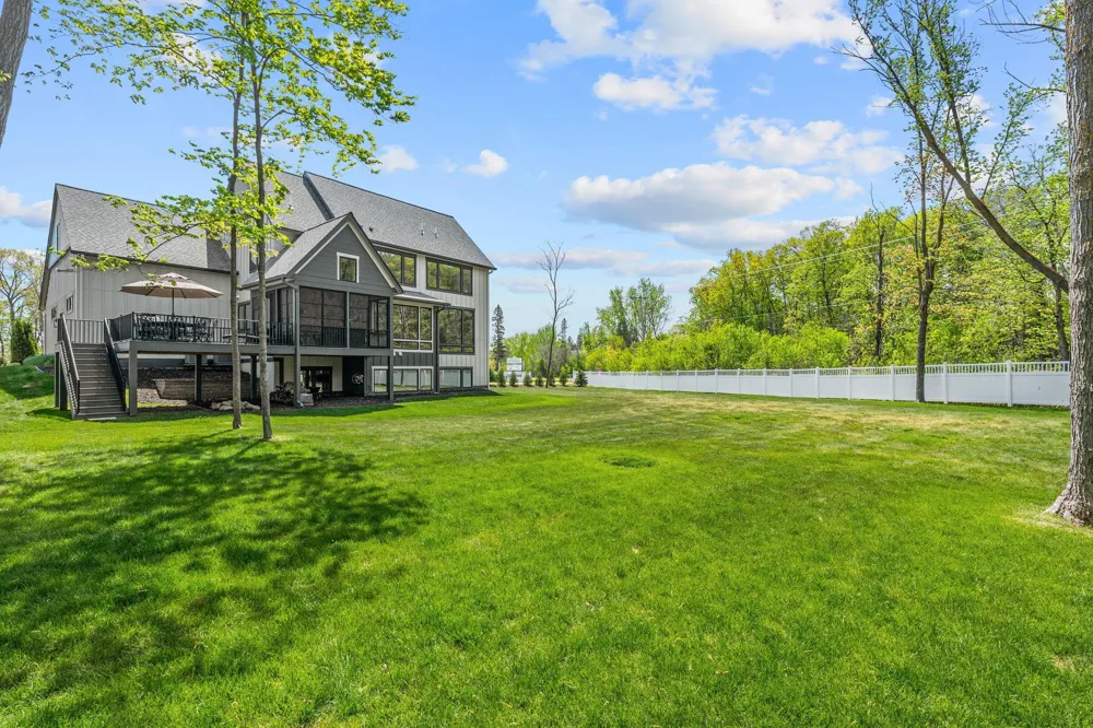 754 Shawnee Woods Road Medina, MN 55340