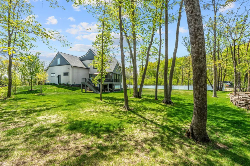 754 Shawnee Woods Road Medina, MN 55340