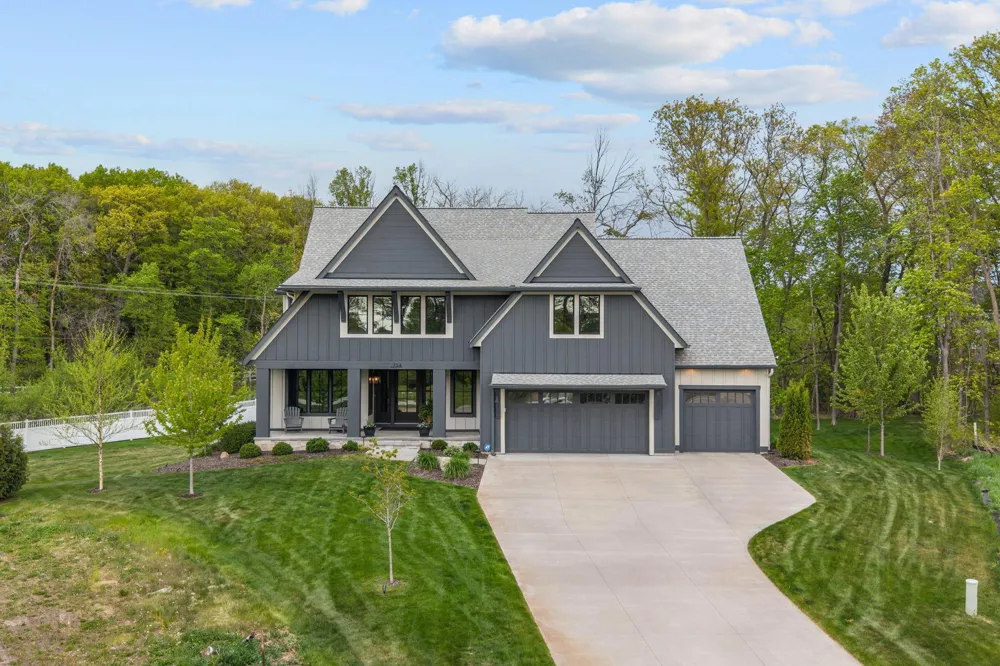 754 Shawnee Woods Road Medina, MN 55340