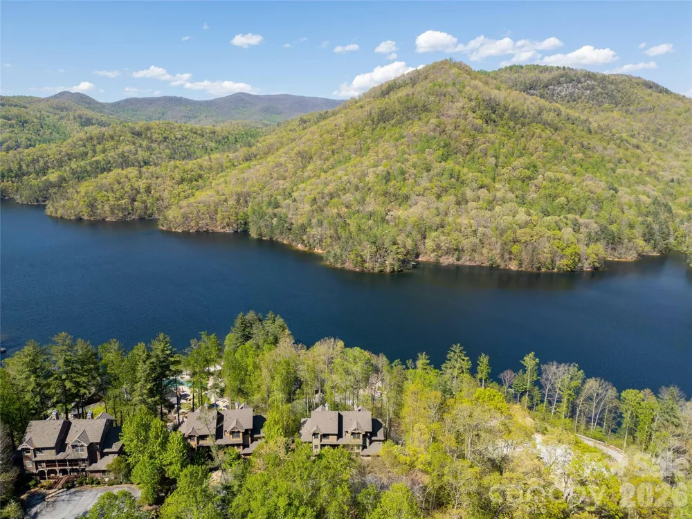 103 Southshore Drive #1 Tuckasegee, NC 28783