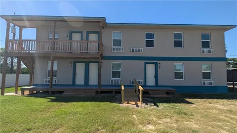426 Carleta Street #3