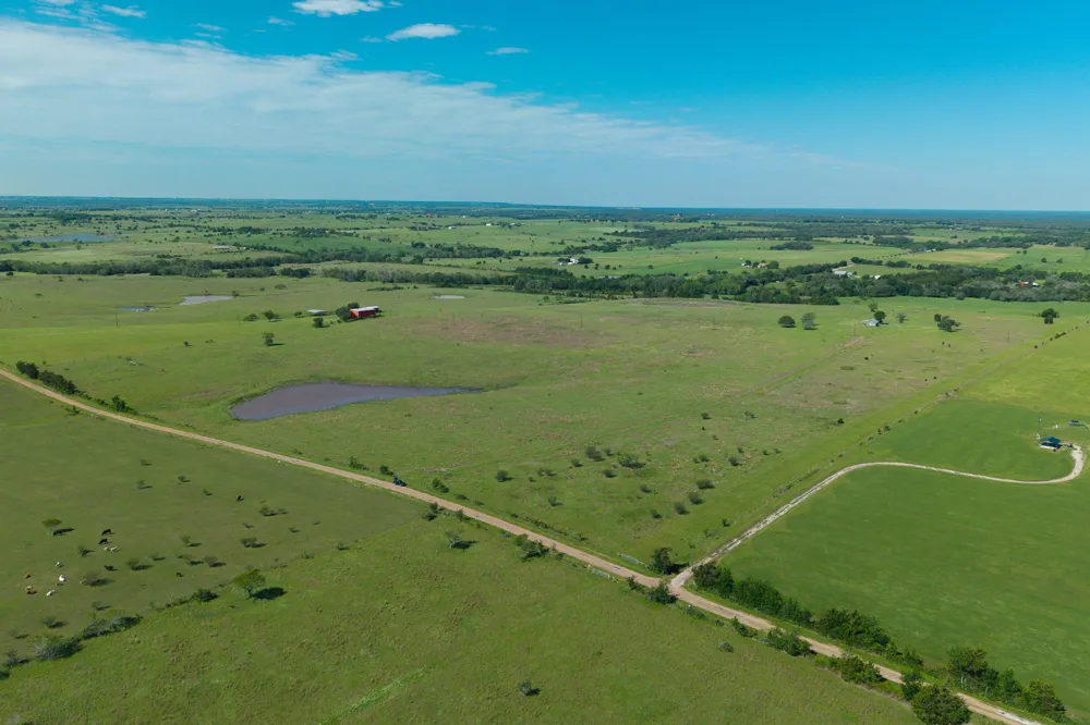 1571 Schulze Road Schulenburg, TX 78956