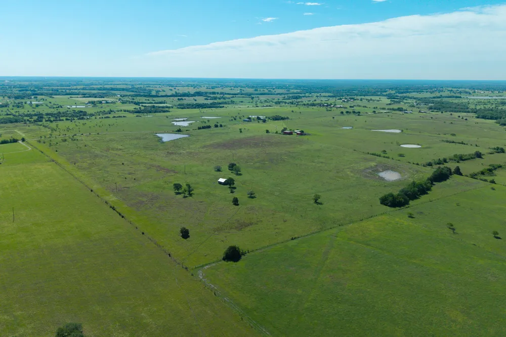 1571 Schulze Road Schulenburg, TX 78956
