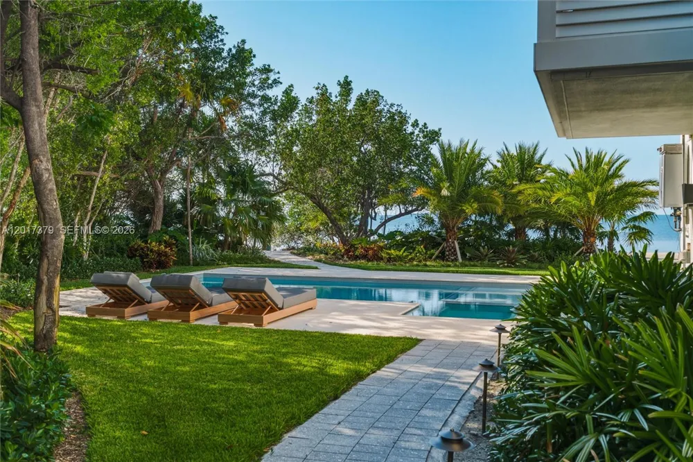 75840 Overseas Highway Islamorada, FL 33036