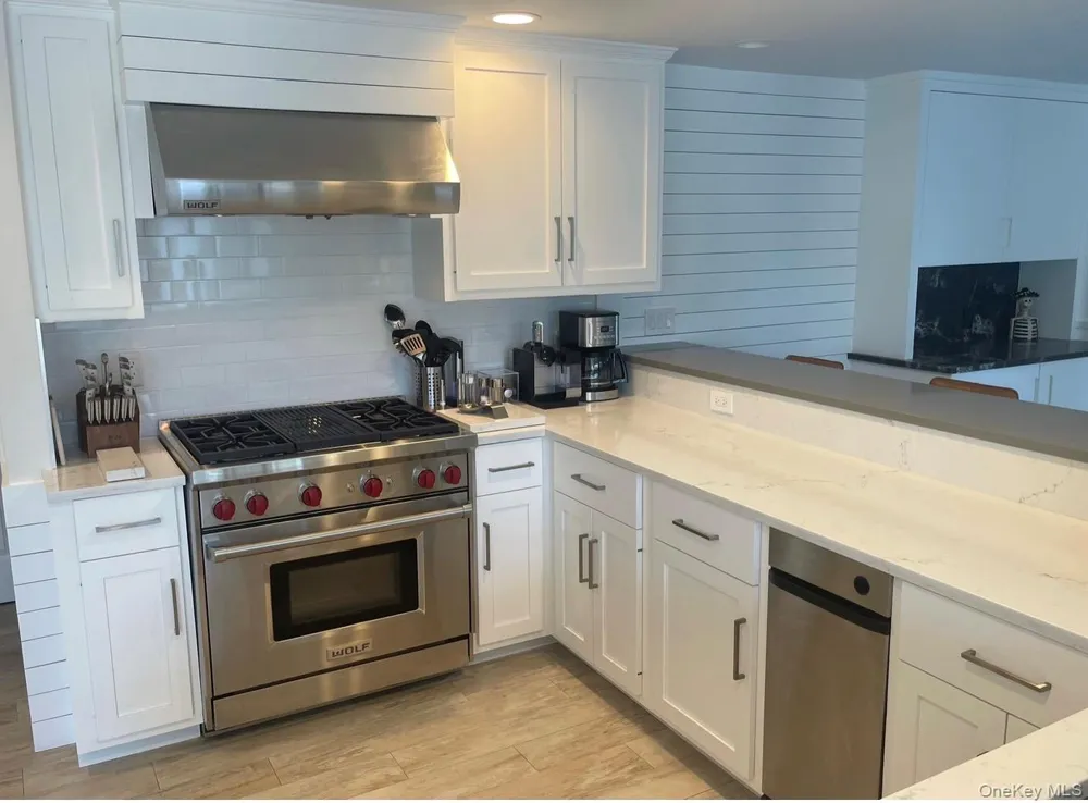 263 Ferry Road Sag Harbor, NY 11963