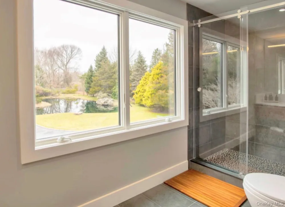 263 Ferry Road Sag Harbor, NY 11963