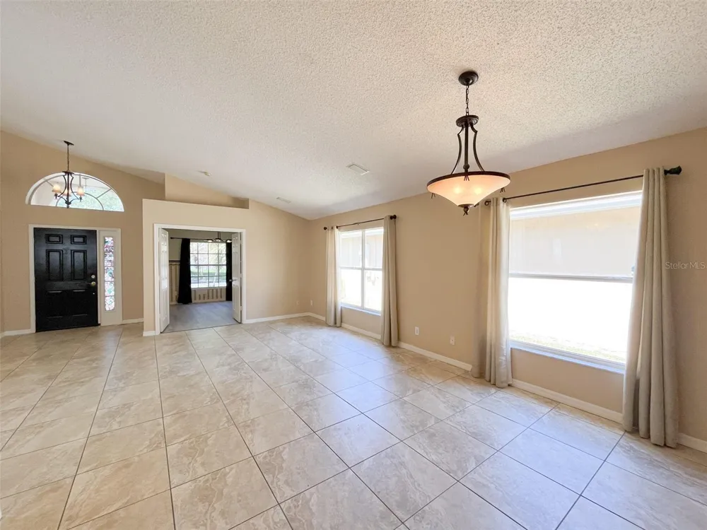 4397 KING EDWARD DRIVE Orlando, FL 32826