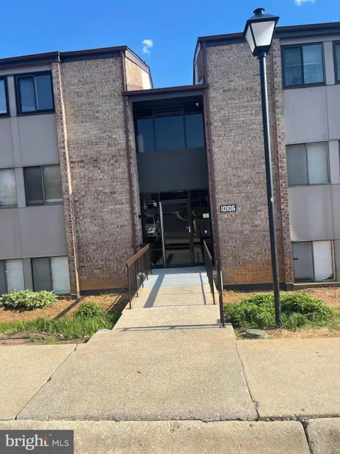 10106 LITTLE POND PLACE #5