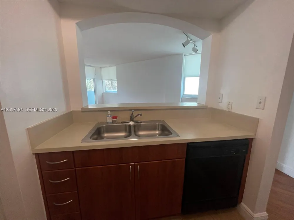 9201 Collins Ave #321 Surfside, FL 33154