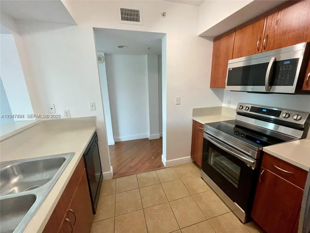 9201 Collins Ave #321 Surfside, FL 33154