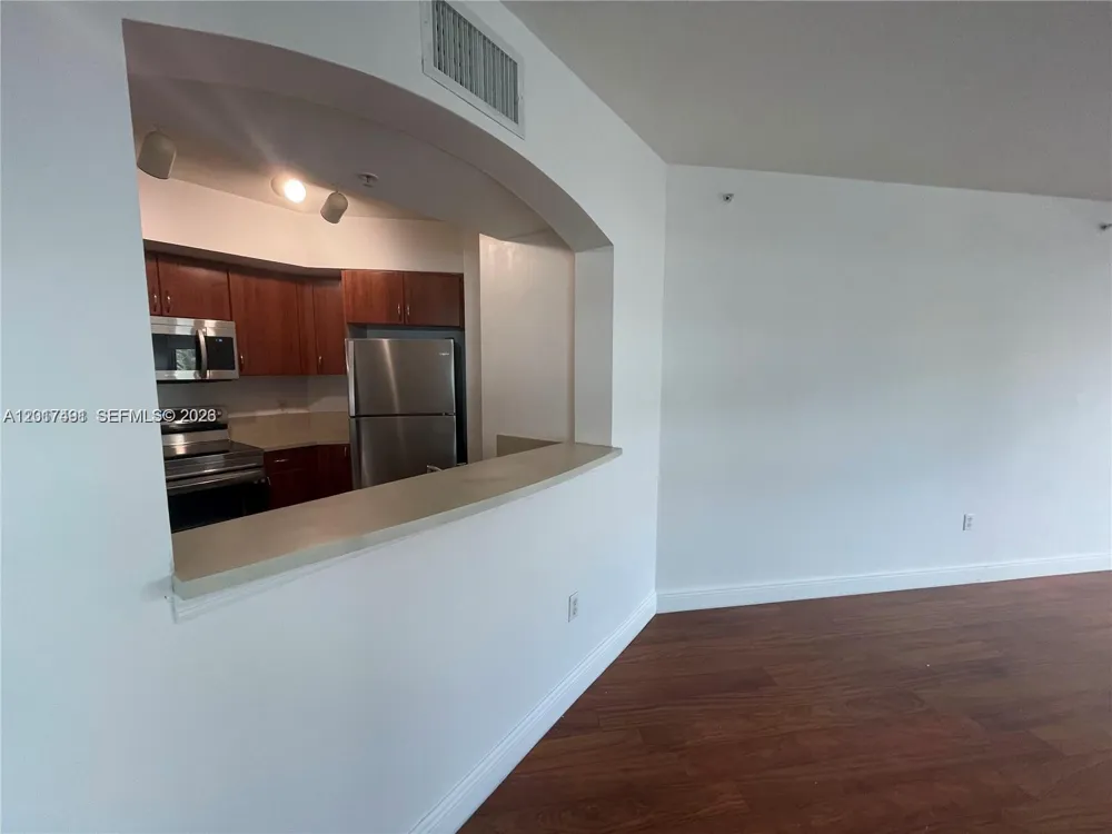 9201 Collins Ave #321 Surfside, FL 33154