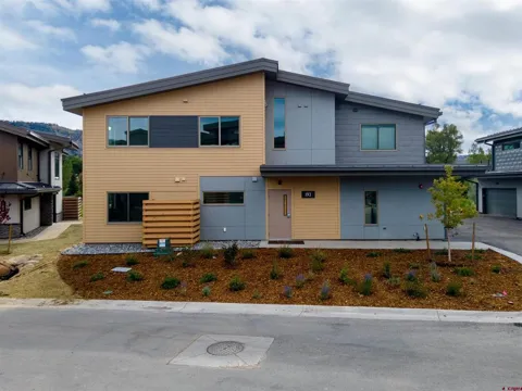 193 Riverfront Lane #201